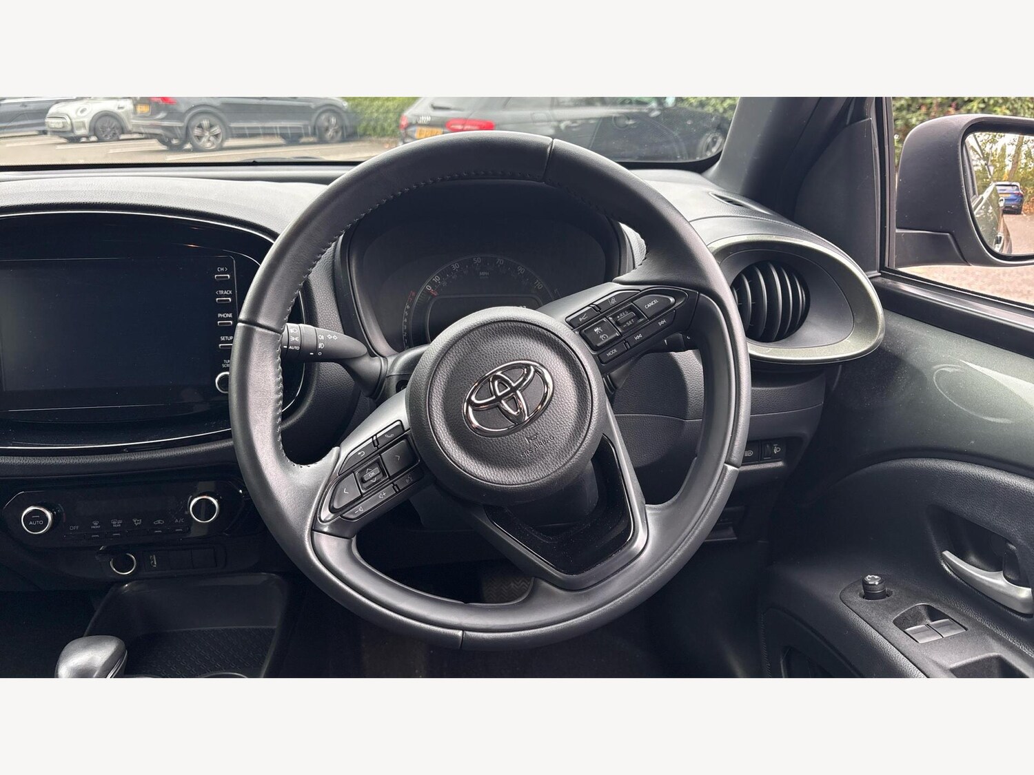 Used Toyota Aygo X 2022 for sale - 76337380: Photo 8