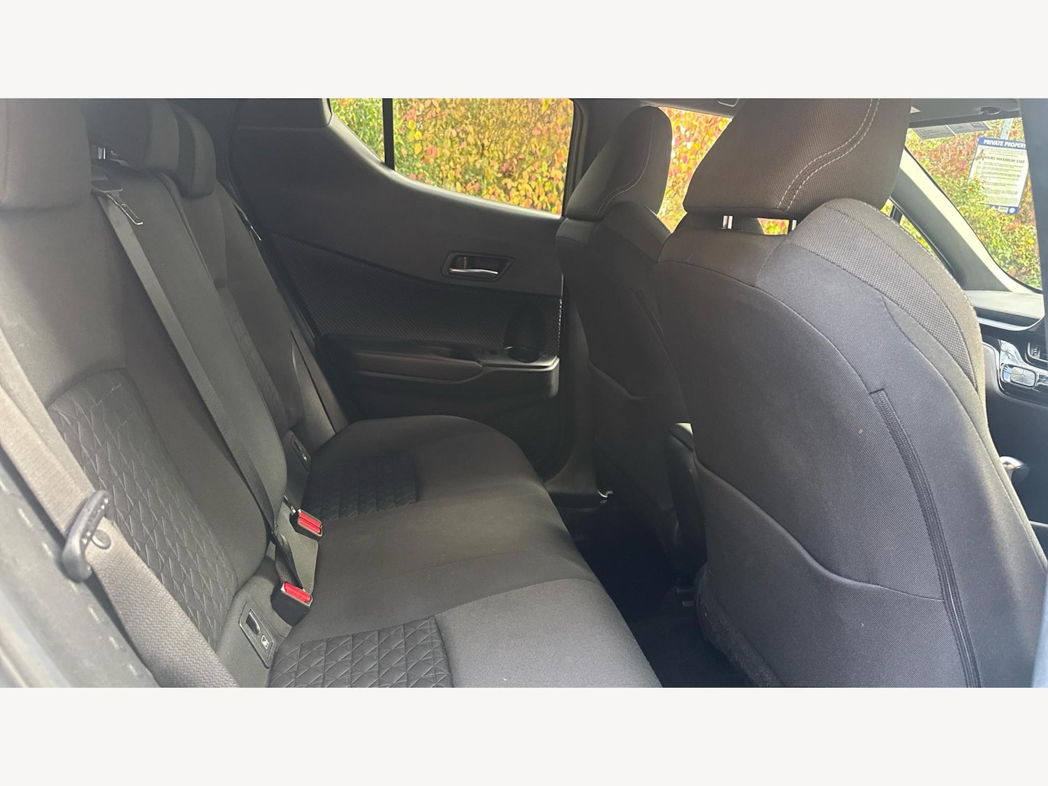 Used Toyota C-HR 2022 for sale - 76389220: Photo 14