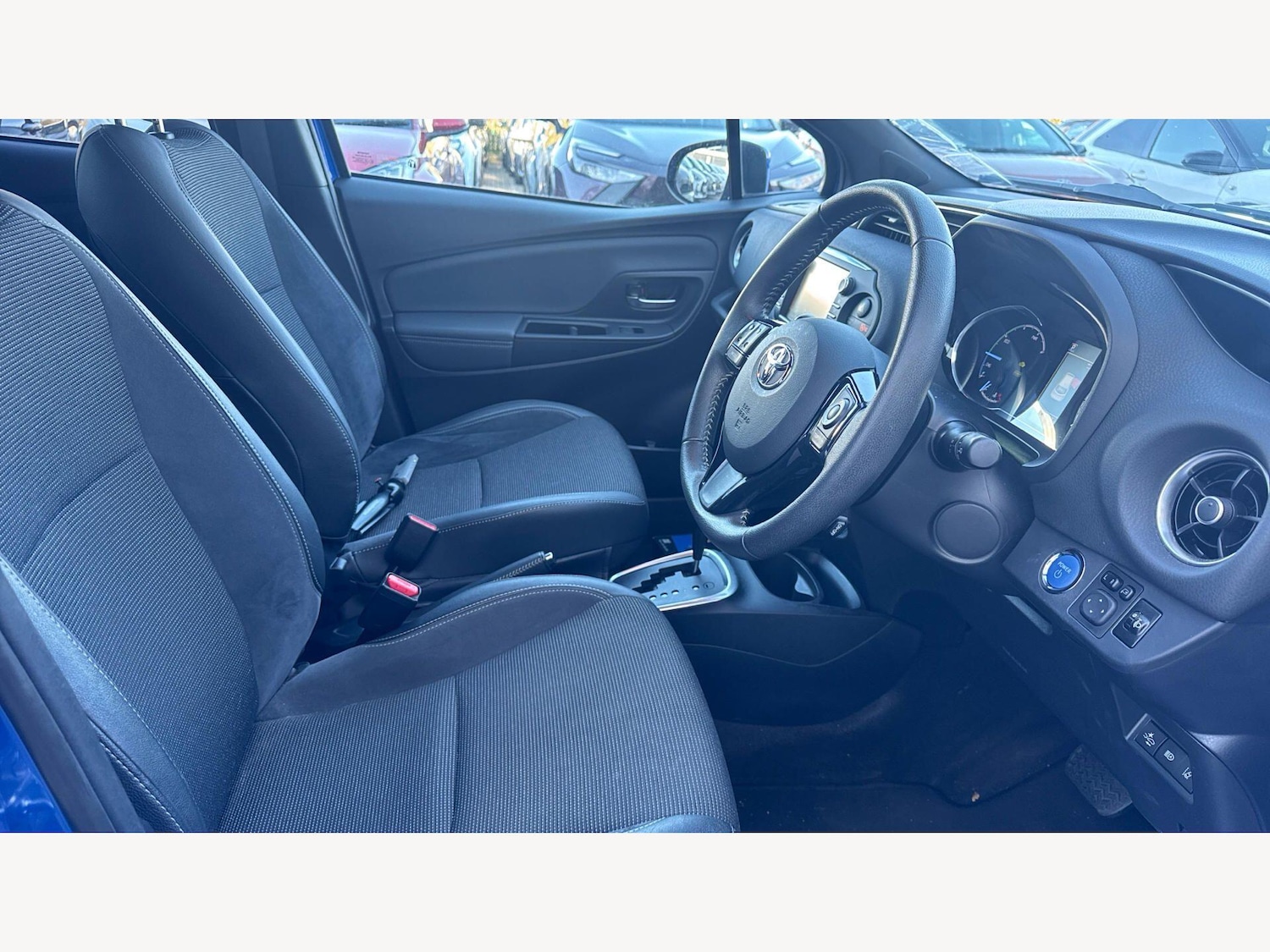 Used Toyota Yaris 2020 for sale - 77982401: Photo 13