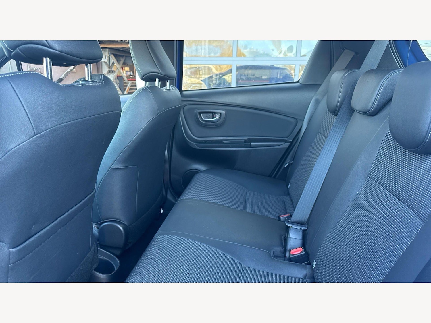 Used Toyota Yaris 2020 for sale - 77982401: Photo 14