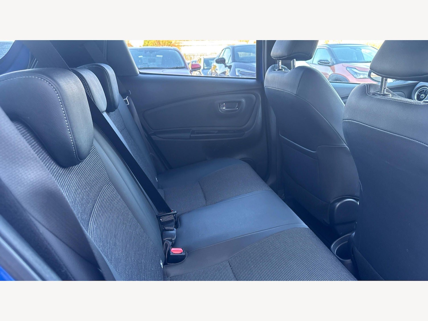 Used Toyota Yaris 2020 for sale - 77982401: Photo 15