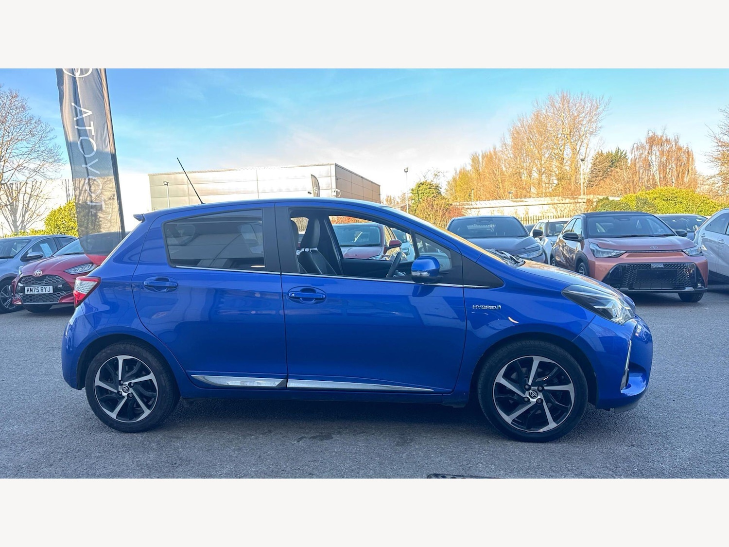 Used Toyota Yaris 2020 for sale - 77982401: Photo 18