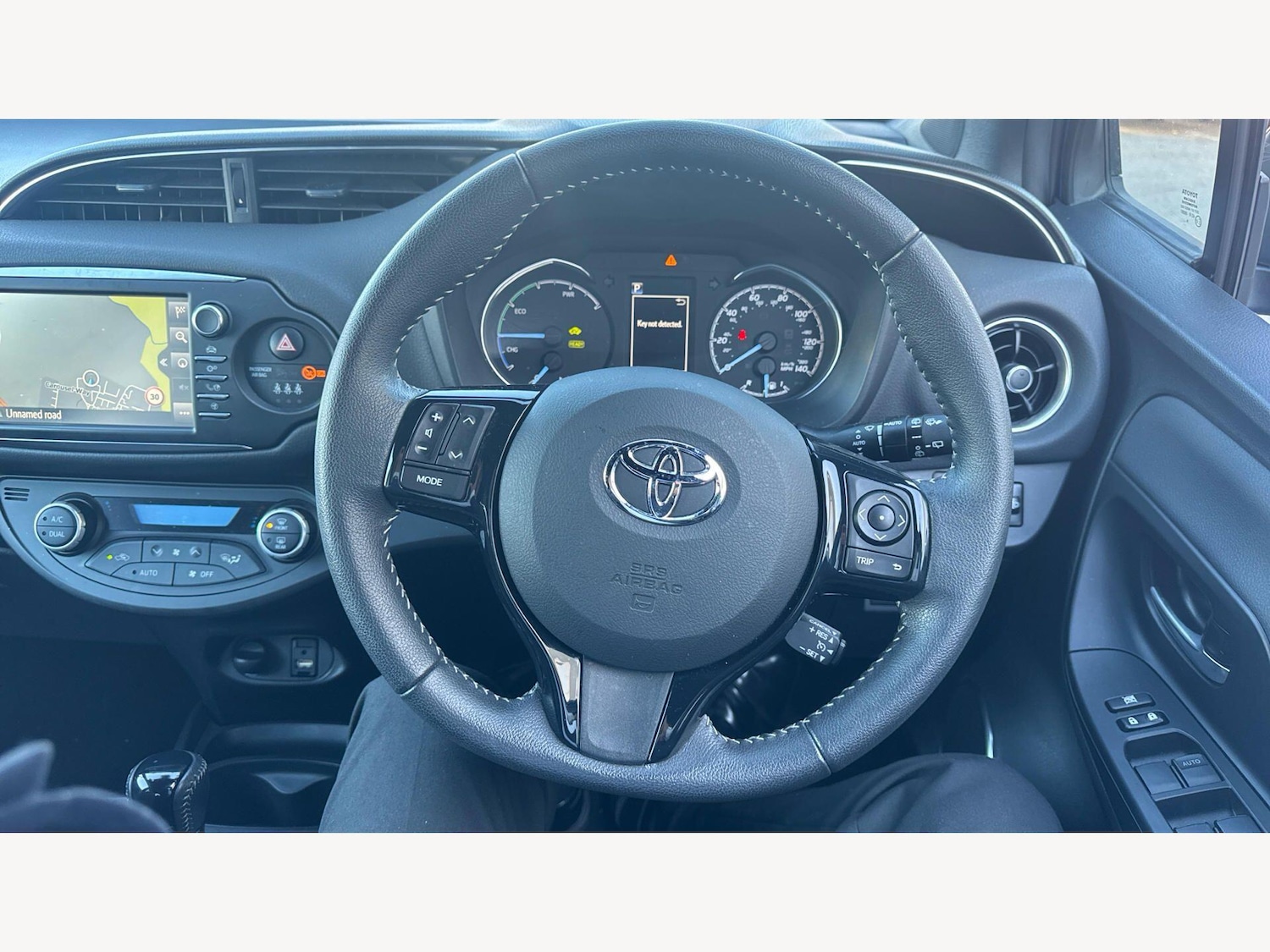 Used Toyota Yaris 2020 for sale - 77982401: Photo 8