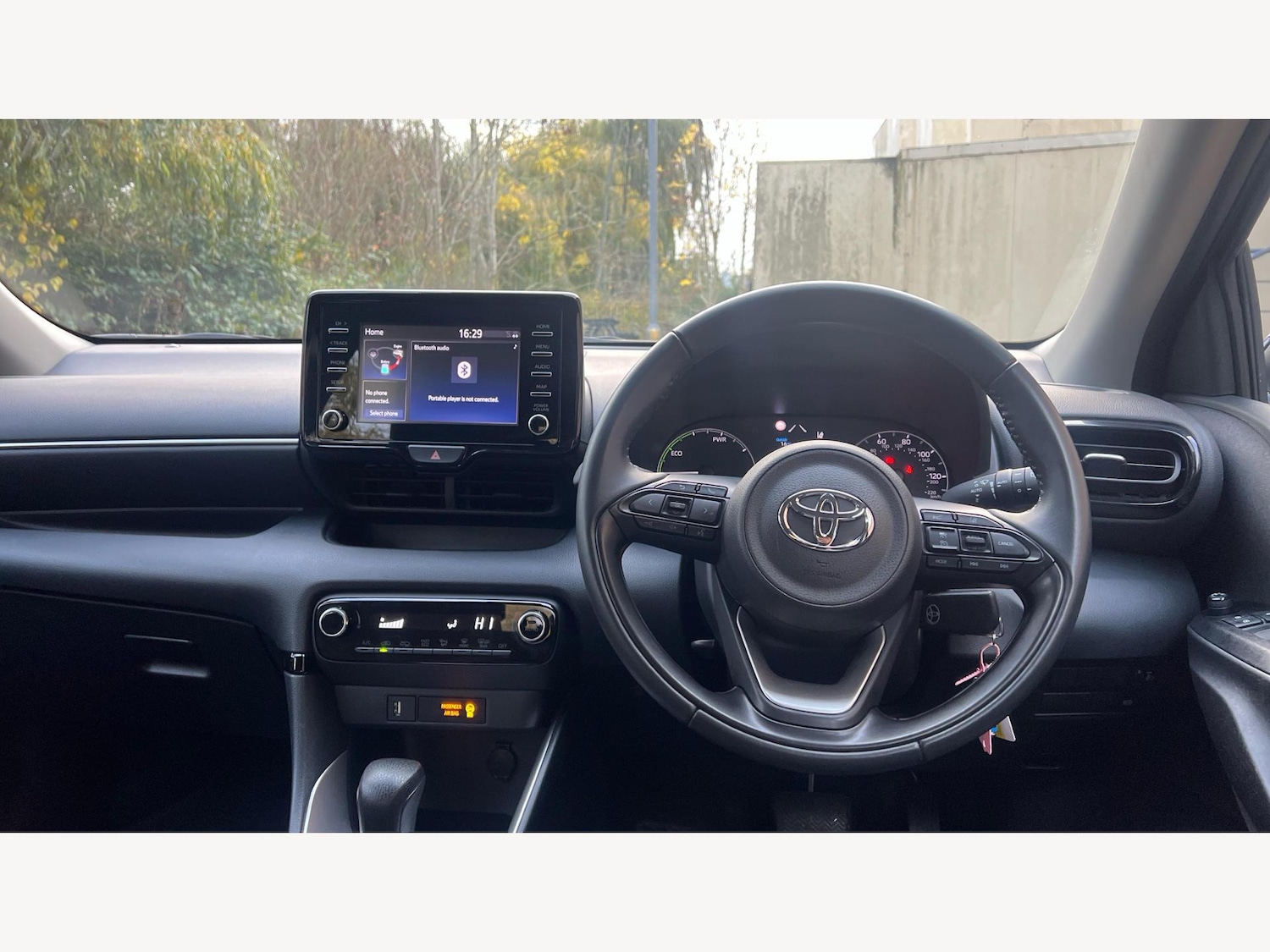 Used Toyota Yaris 2022 for sale - 76485429: Photo 7