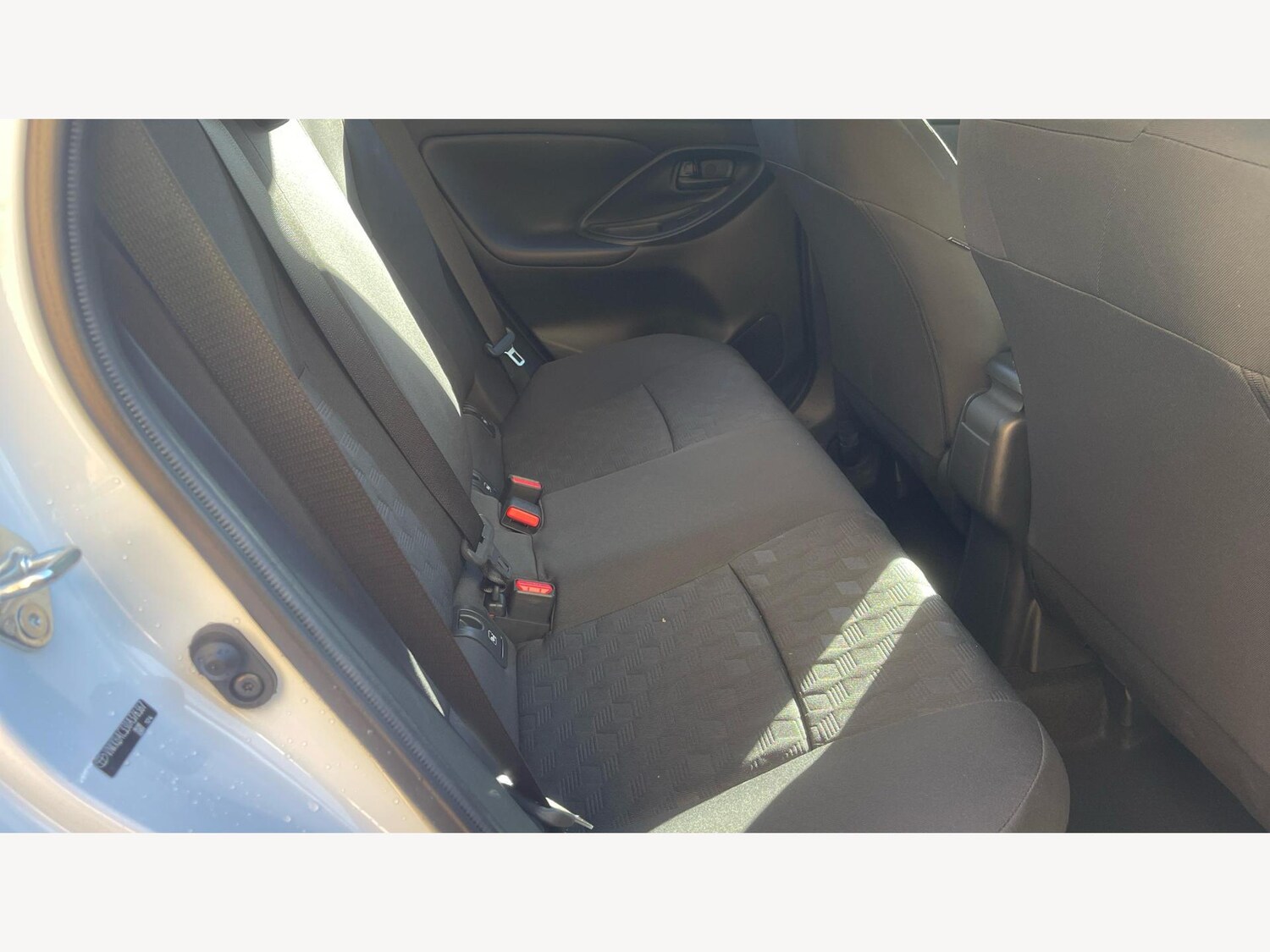 Used Toyota Yaris 2024 for sale - 77564837: Photo 14