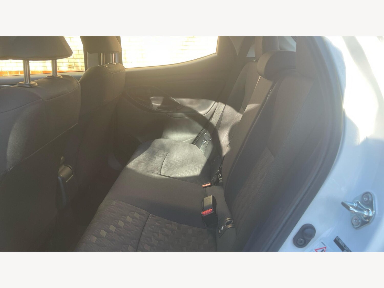 Used Toyota Yaris 2024 for sale - 77564837: Photo 15