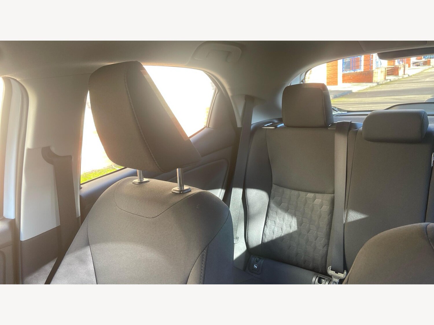 Used Toyota Yaris 2024 for sale - 77564837: Photo 22