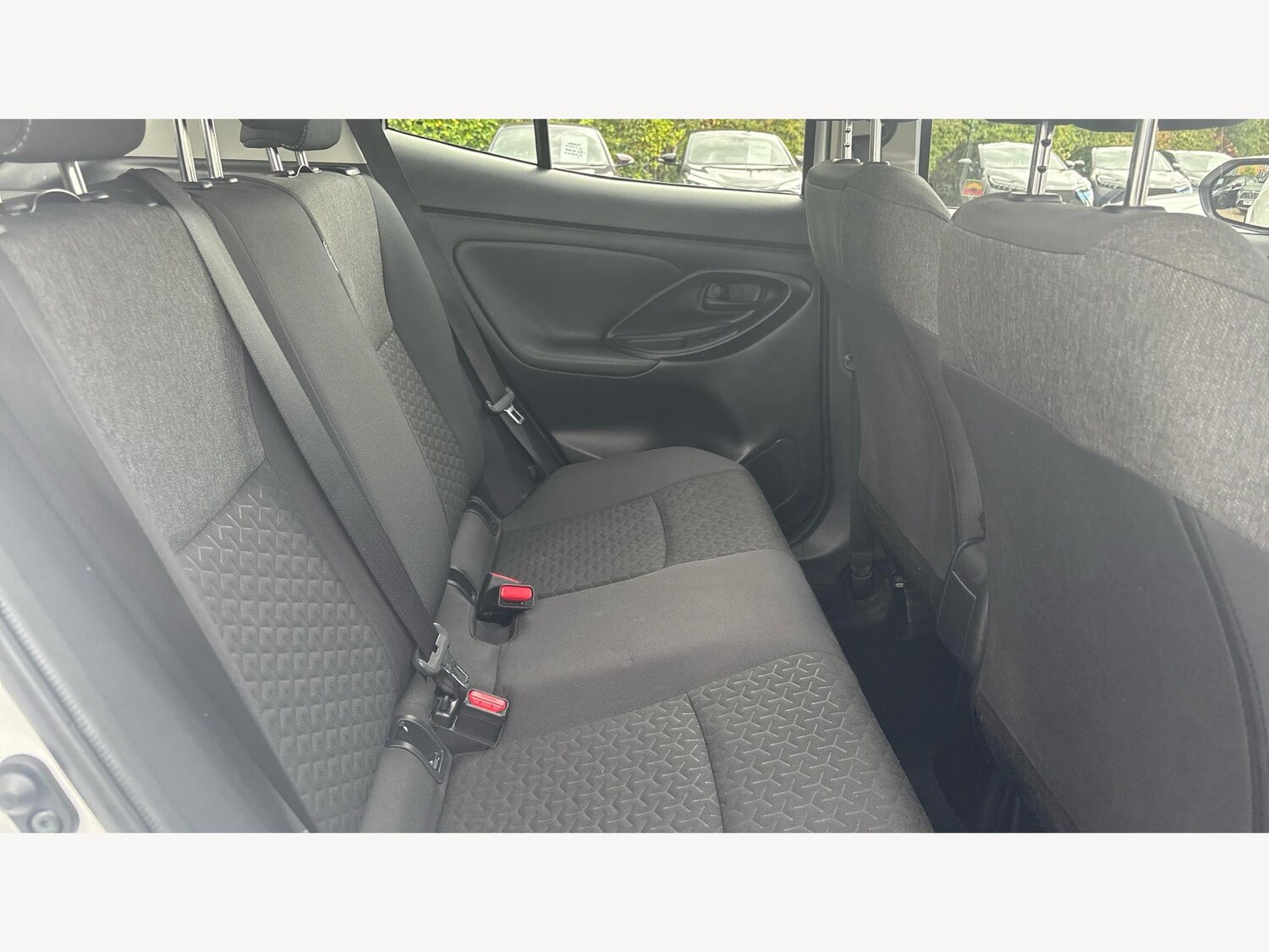Used Toyota Yaris Cross 2023 for sale - 75707300: Photo 14