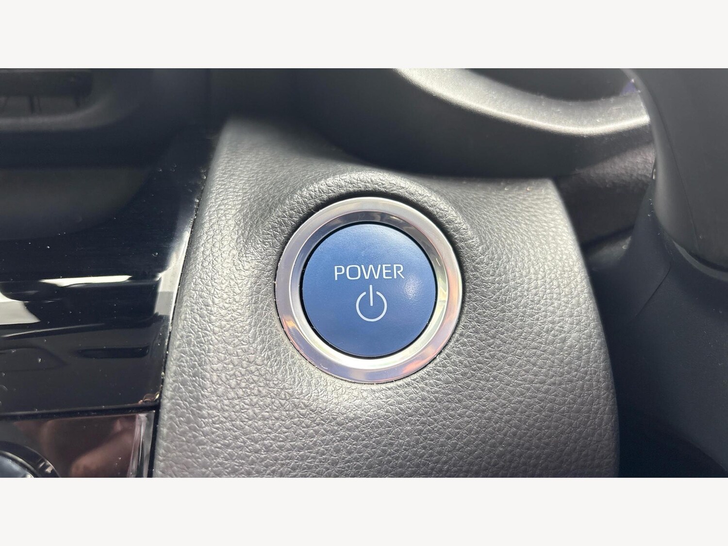 Used Toyota Yaris Cross 2023 for sale - 75707300: Photo 23