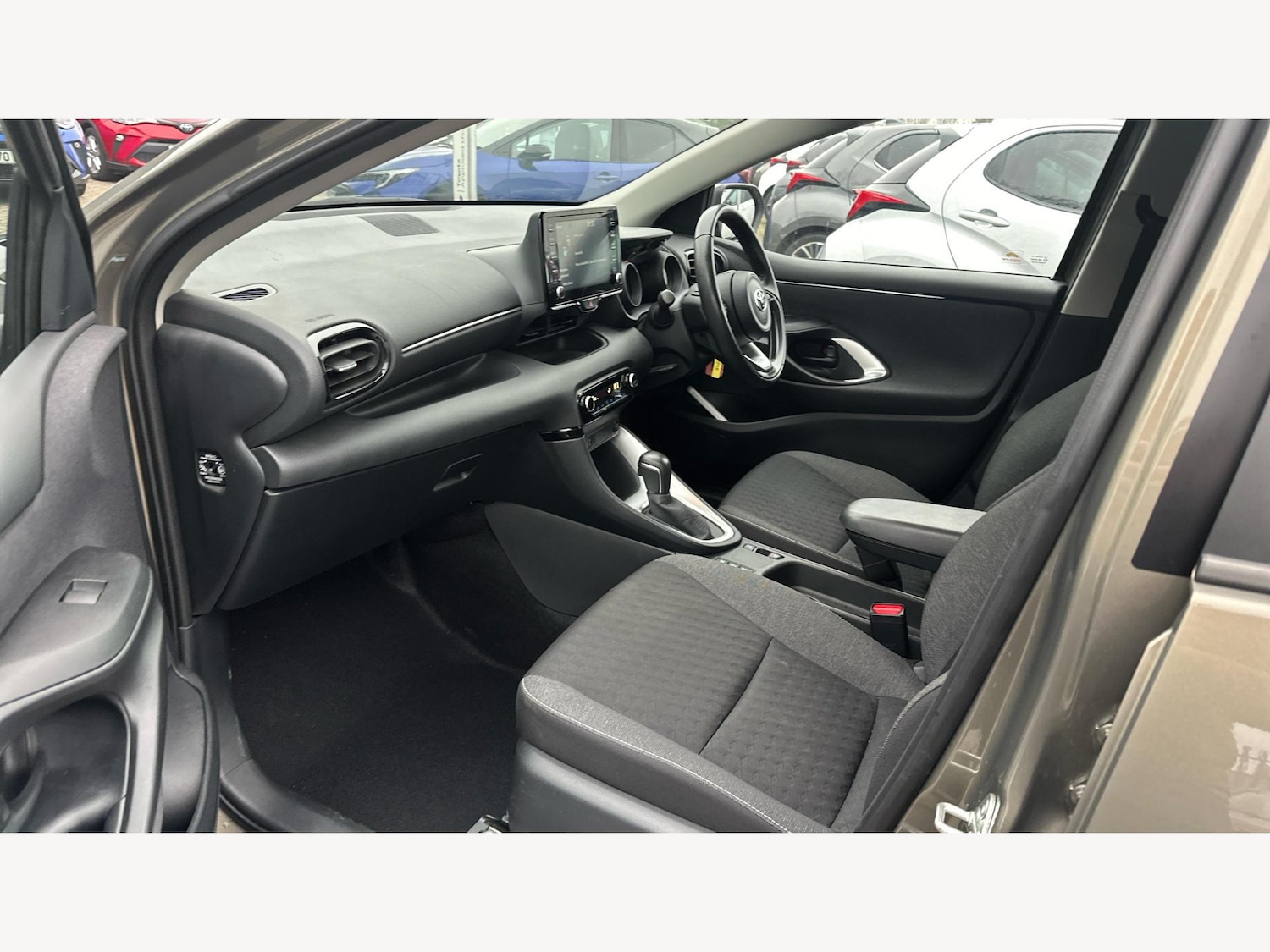 Used Toyota Yaris 2022 for sale - 77424577: Photo 12