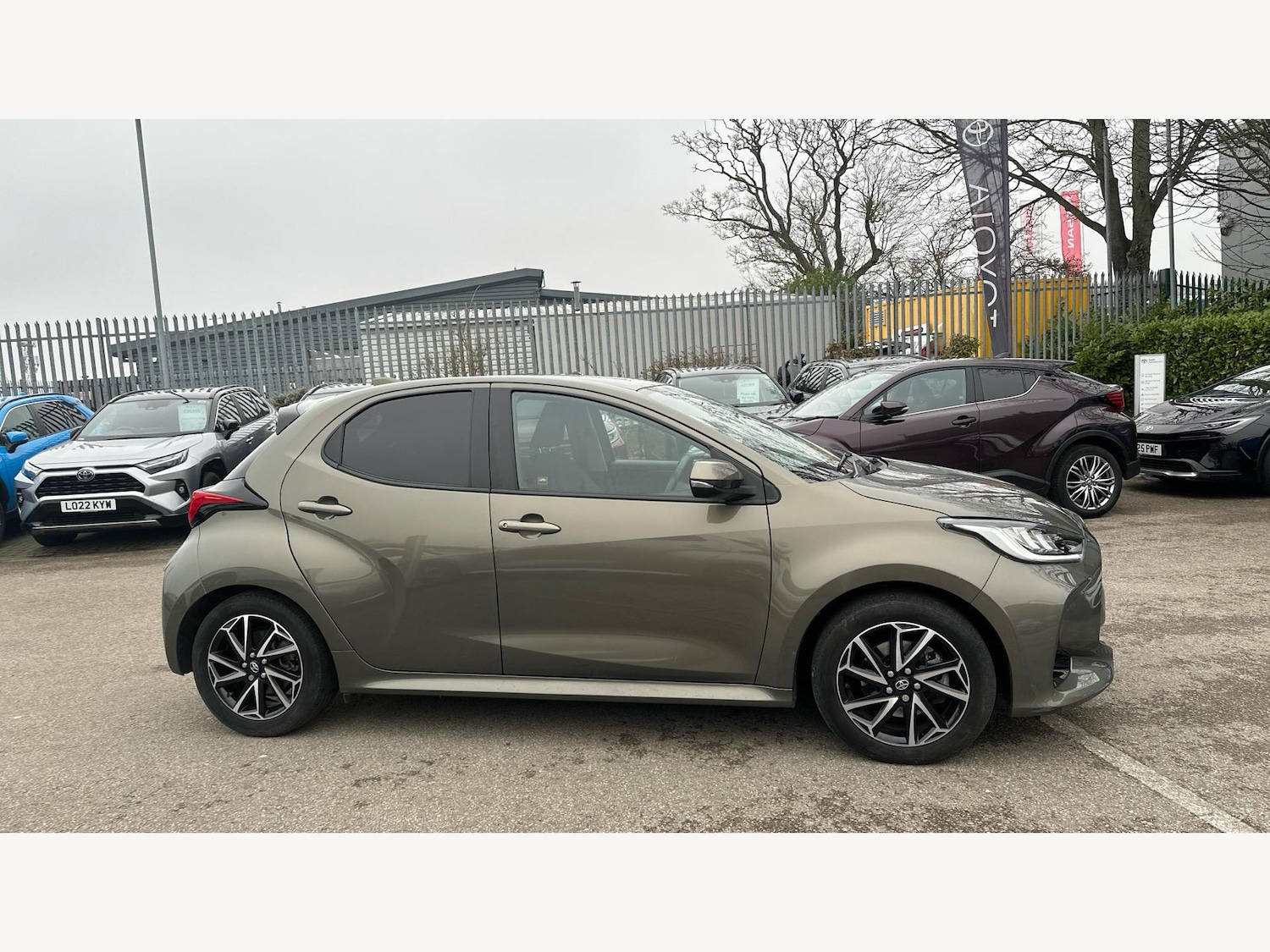 Used Toyota Yaris 2022 for sale - 77424577: Photo 18