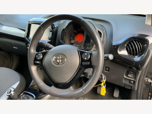 Used Toyota AYGO 2017 for sale - 75977126: Photo 10