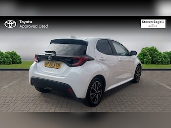 Used Toyota Yaris 2022 for sale - 75839143: Photo