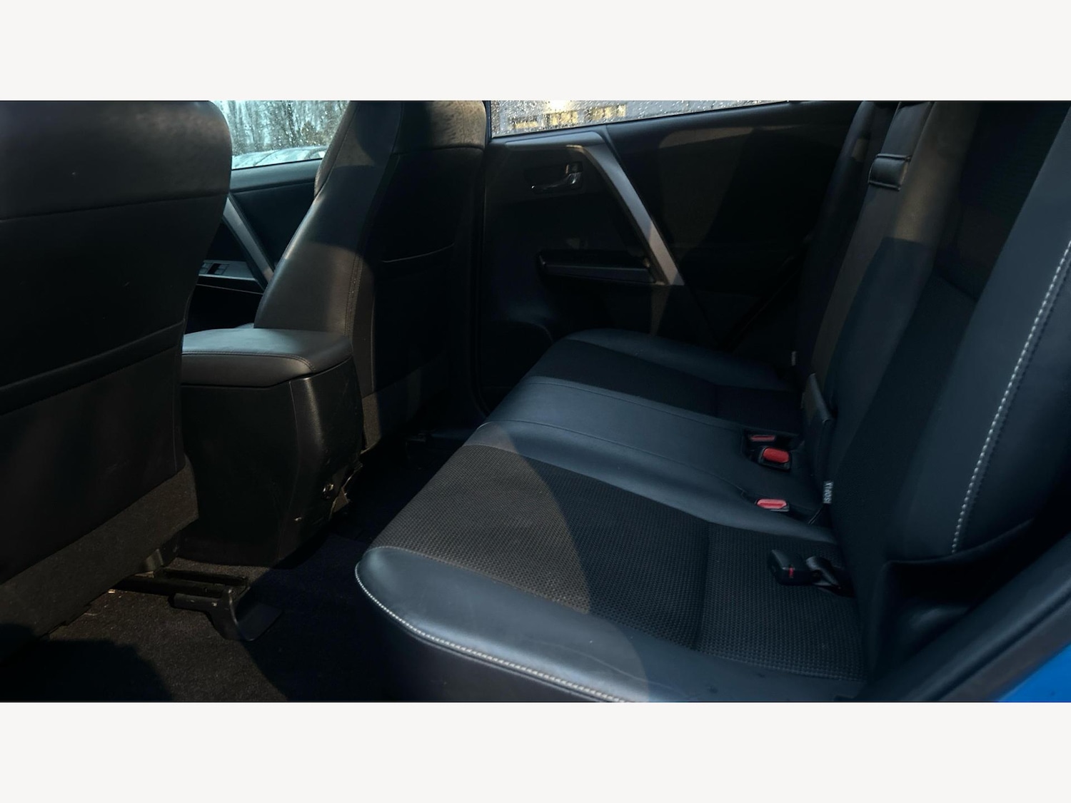 Used Toyota RAV4 2016 for sale - 76801394: Photo 15