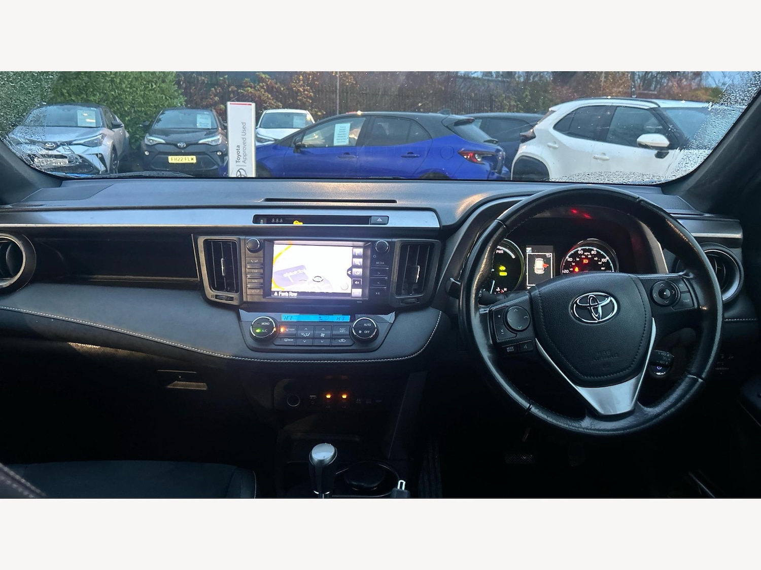 Used Toyota RAV4 2016 for sale - 76801394: Photo 7