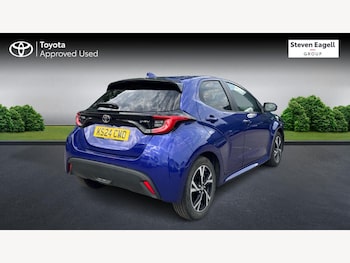 Used Toyota Yaris 2024 for sale - 79039021: Photo