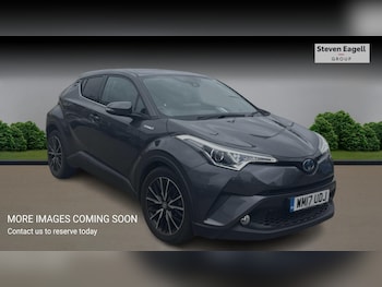 Used Toyota C-HR 2017 for sale - 79202512: Photo