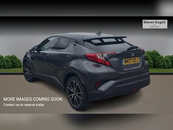 Used Toyota C-HR 2017 for sale - 79202512: Photo