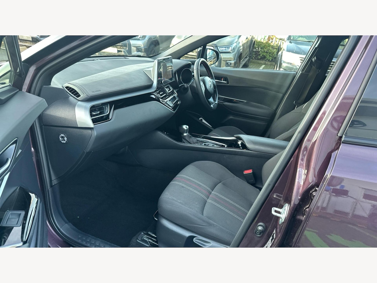 Used Toyota C-HR 2022 for sale - 76942708: Photo 12