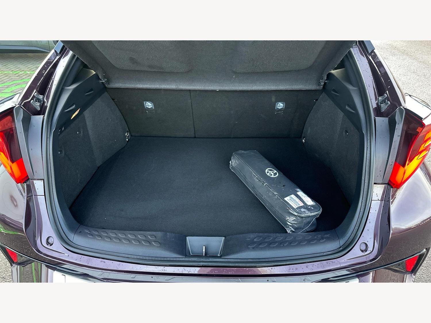 Used Toyota C-HR 2022 for sale - 76942708: Photo 16