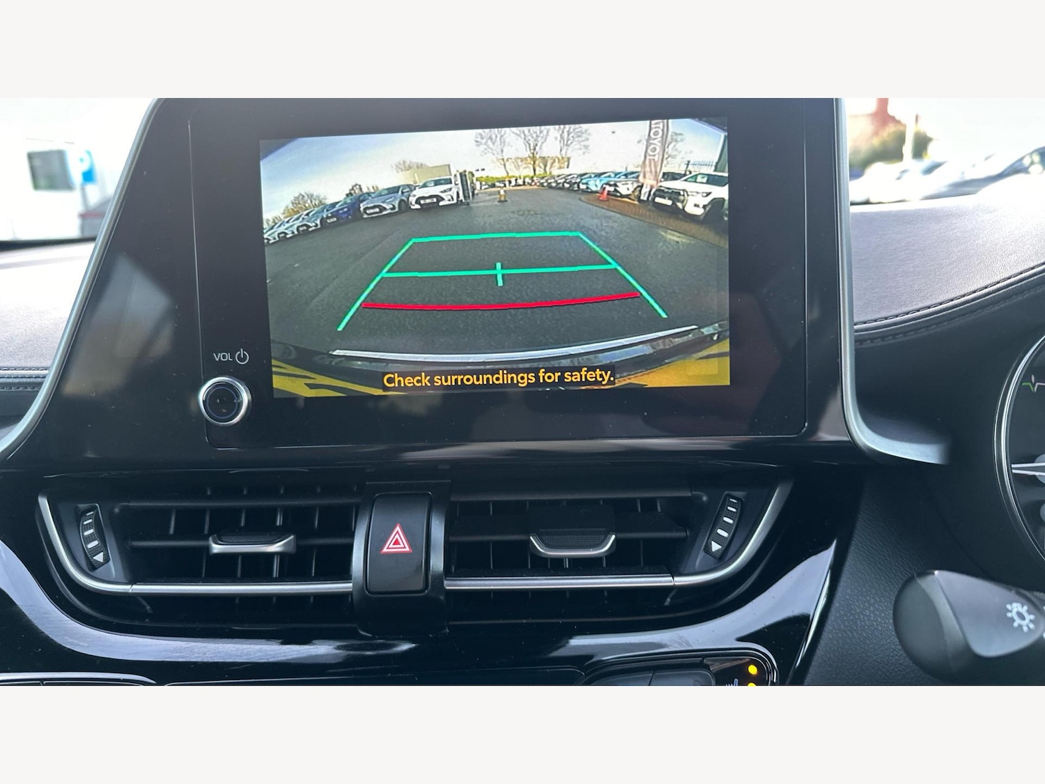 Used Toyota C-HR 2022 for sale - 76942708: Photo 22