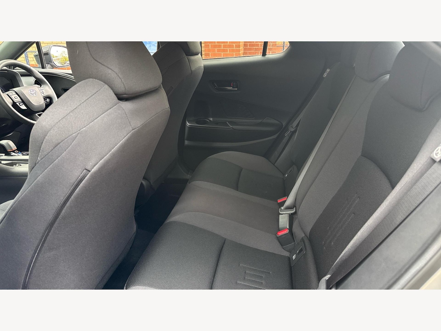 Used Toyota C-HR 2024 for sale - 76431981: Photo 14