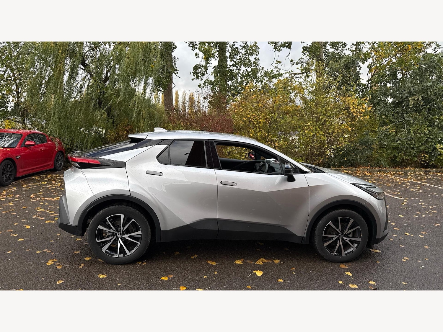 Used Toyota C-HR 2024 for sale - 76431981: Photo 18
