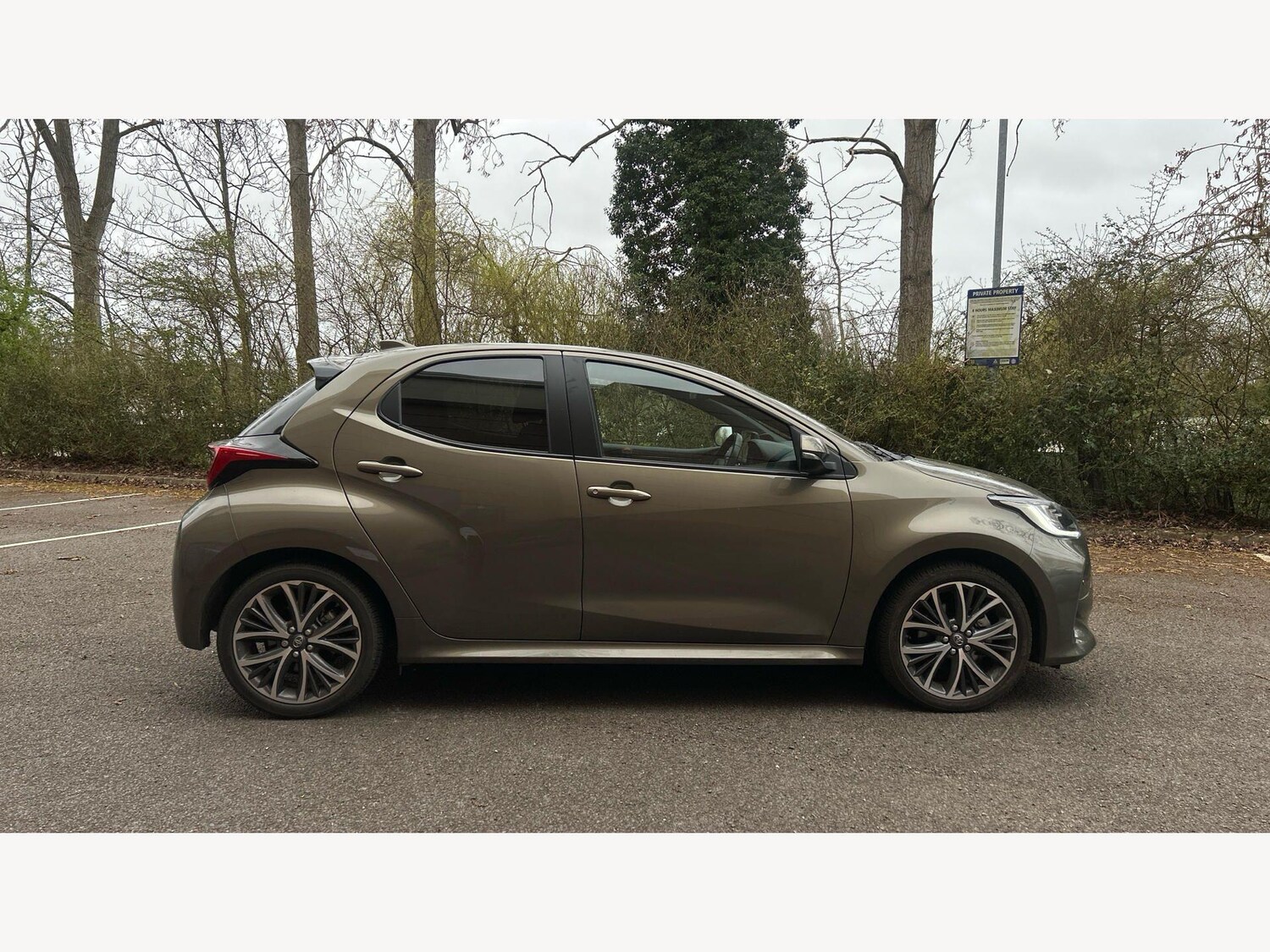 Used Toyota Yaris for sale - 77892656: Photo 18