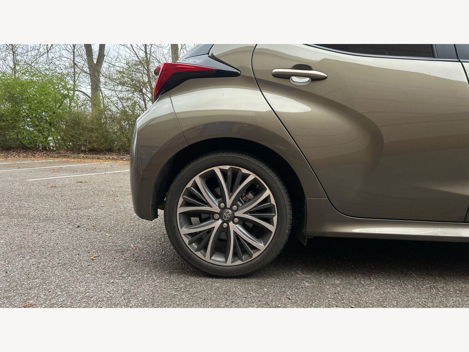 Used Toyota Yaris for sale - 77892656: Photo 20