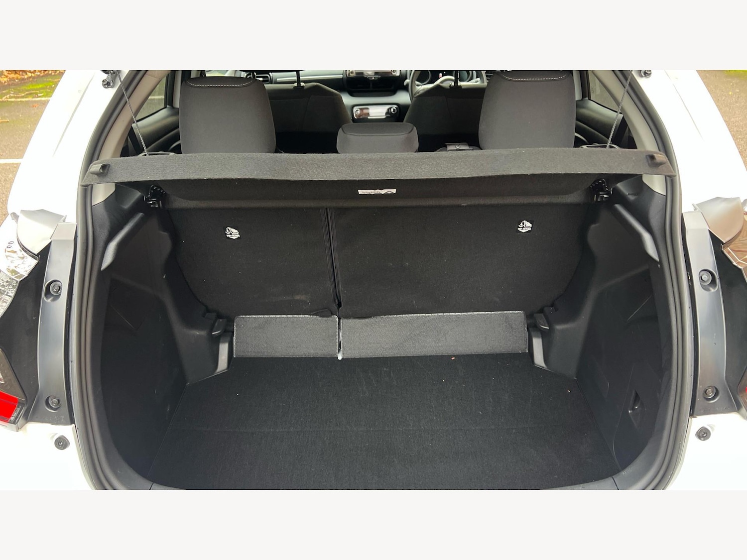 Used Toyota Yaris 2024 for sale - 76431801: Photo 16