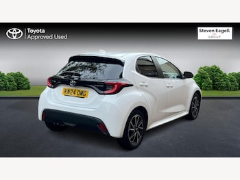 Used Toyota Yaris 2024 for sale - 76431801: Photo