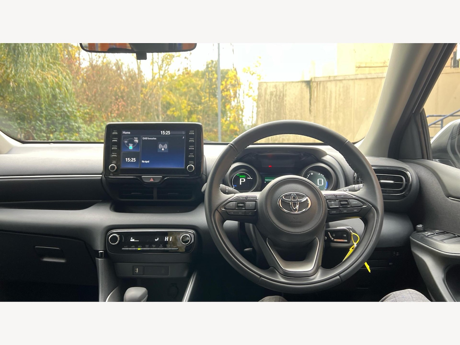 Used Toyota Yaris 2024 for sale - 76431801: Photo 7