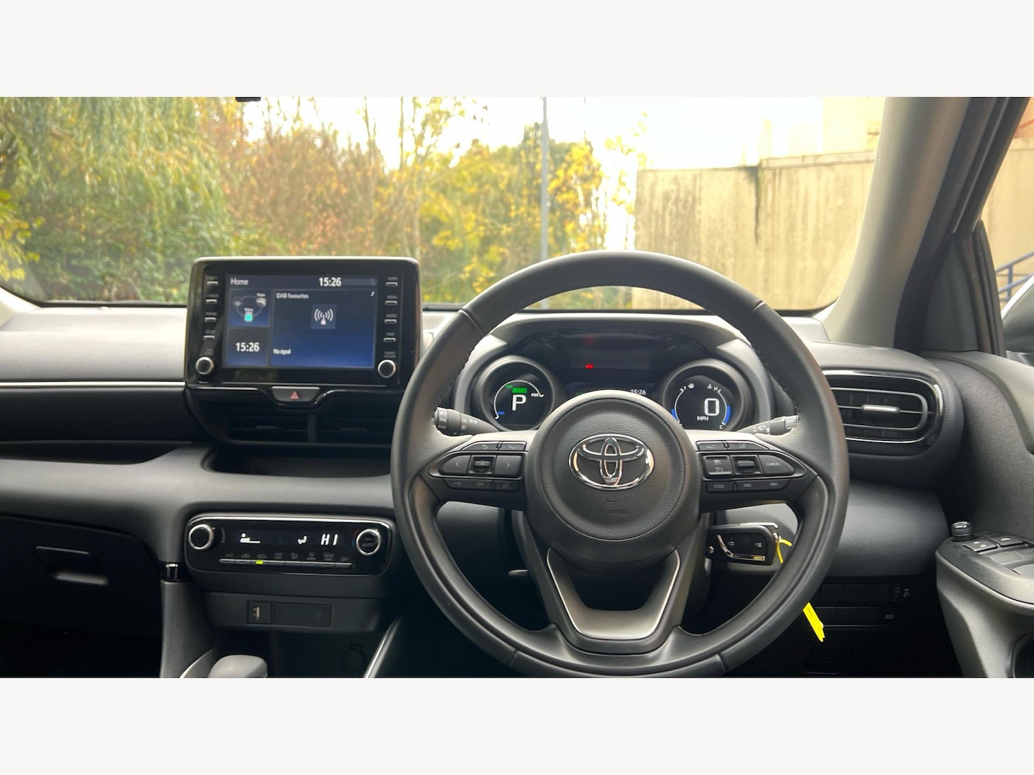 Used Toyota Yaris 2024 for sale - 76431801: Photo 8