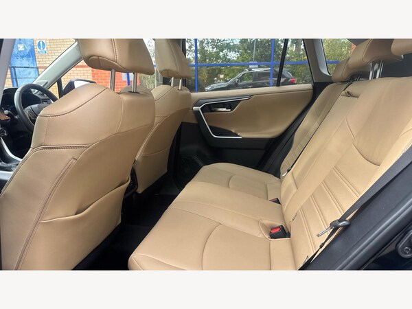 Used Toyota RAV4 2023 for sale - 76251324: Photo 15