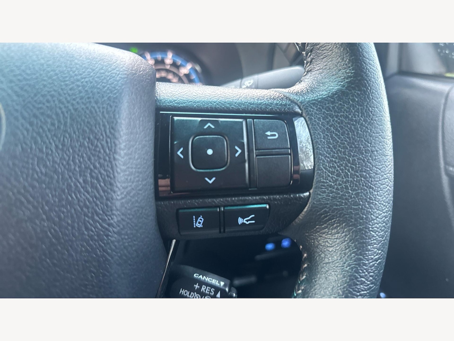 Used Toyota Hilux 2025 for sale - 77395973: Photo 26