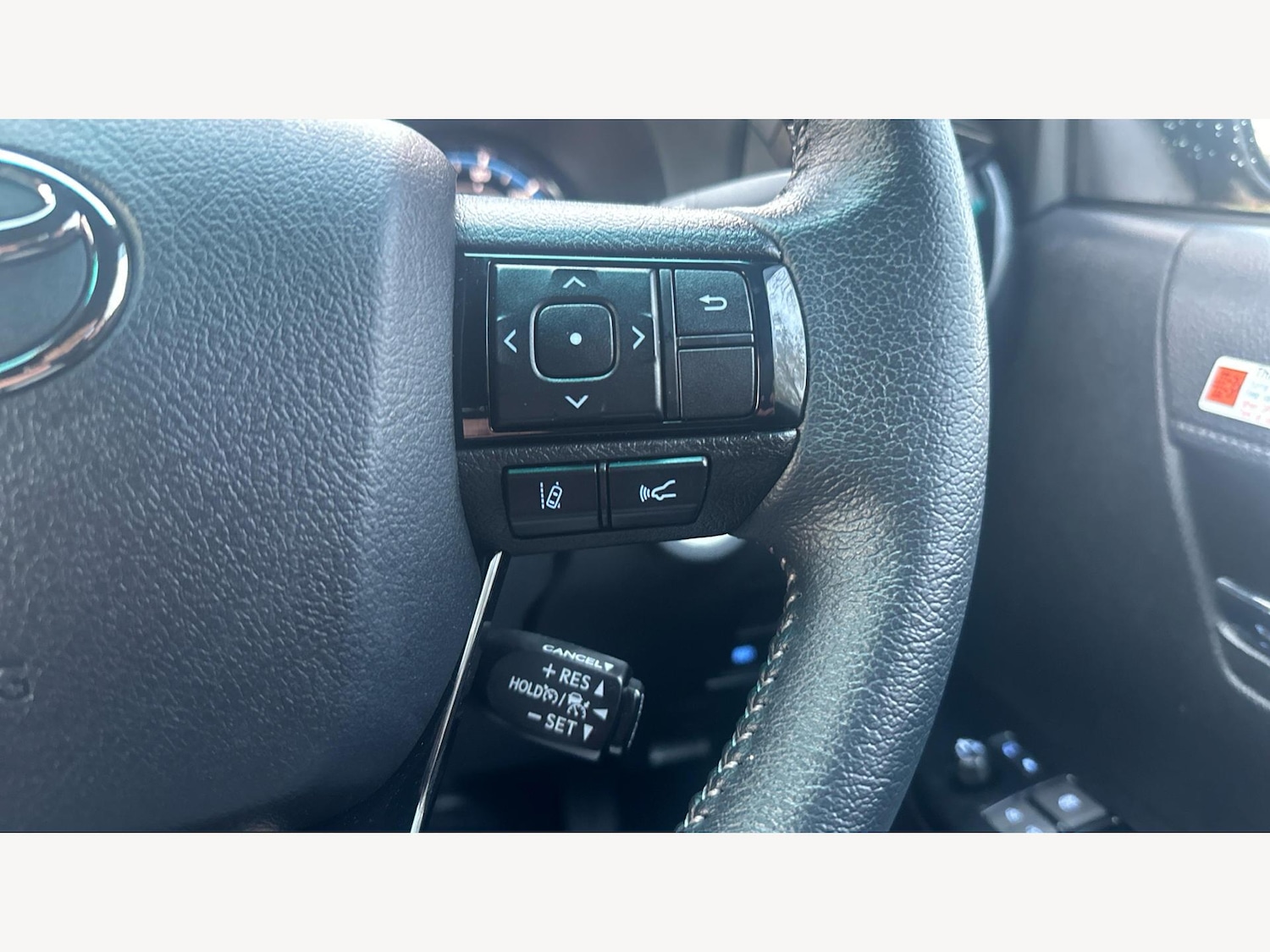 Used Toyota Hilux 2025 for sale - 77395973: Photo 27