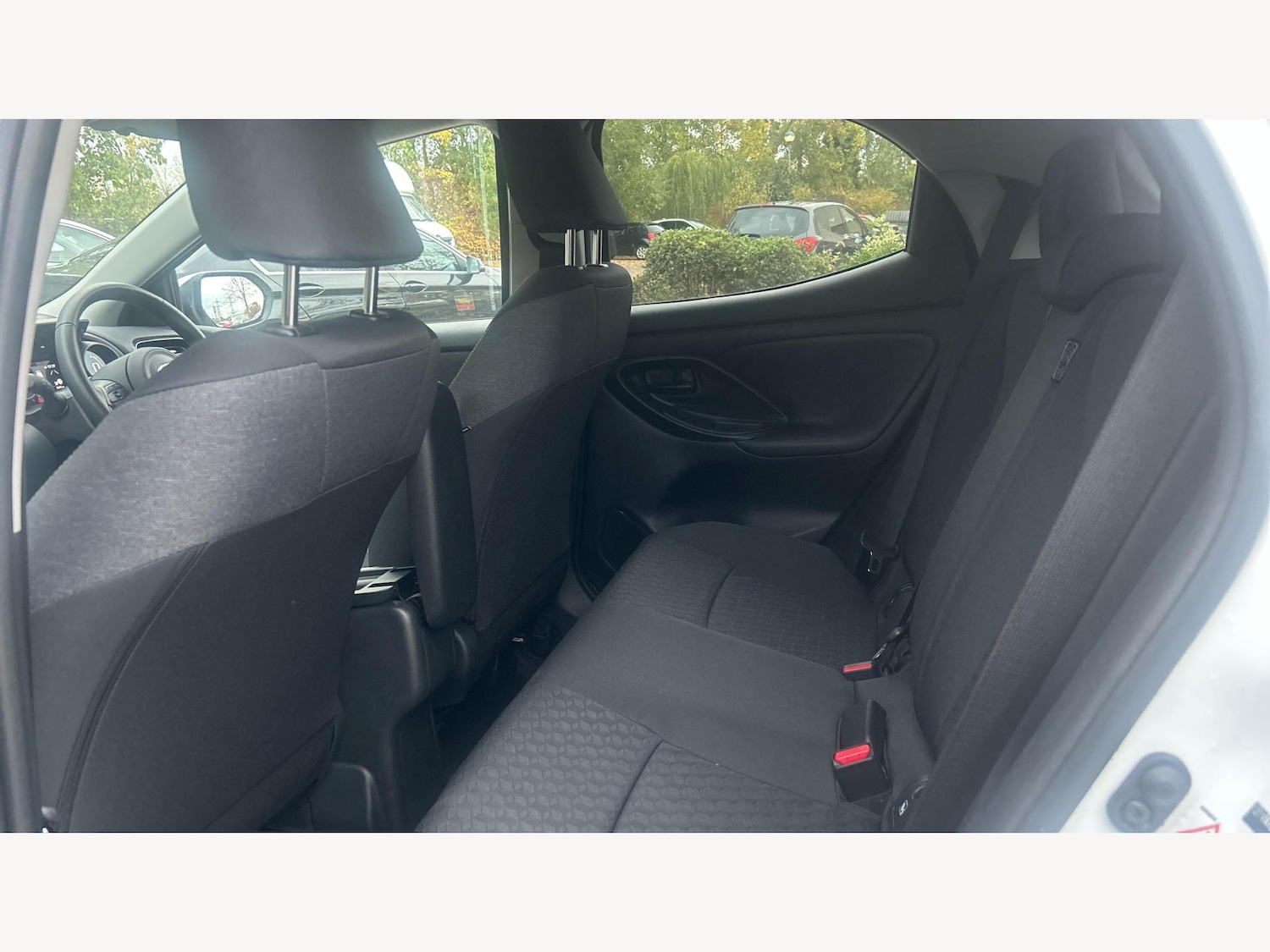 Used Toyota Yaris 2023 for sale - 77468640: Photo 15