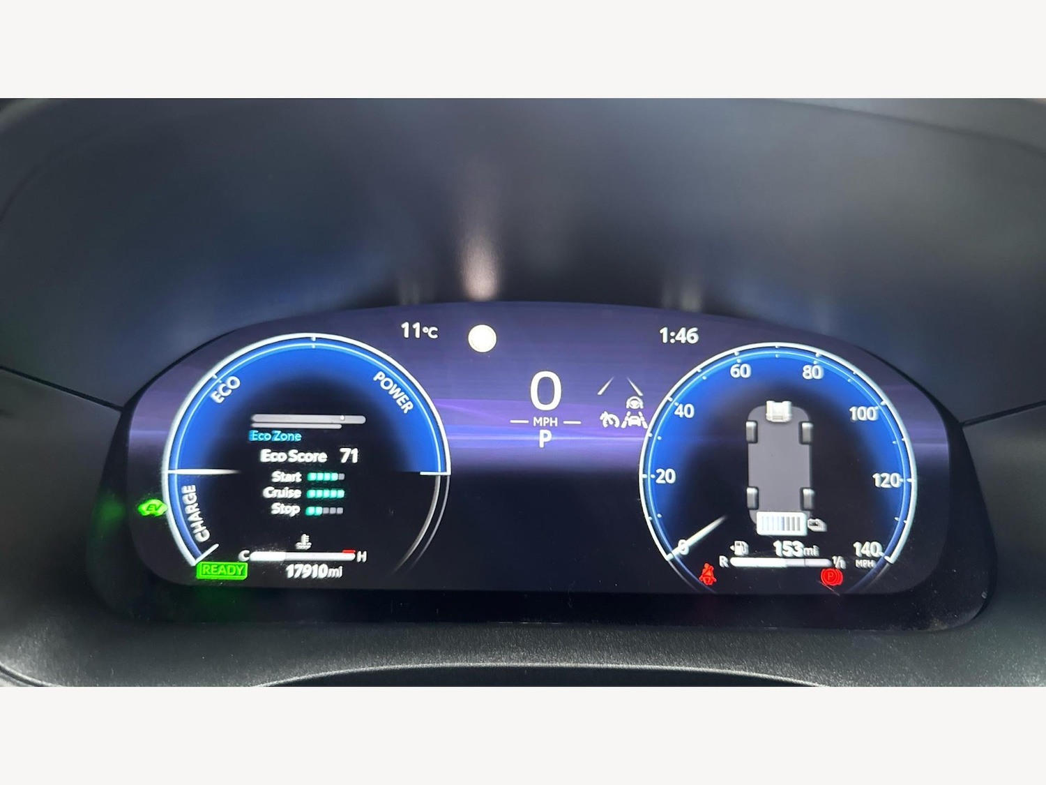 Used Toyota Yaris Cross 2024 for sale - 77242425: Photo 11