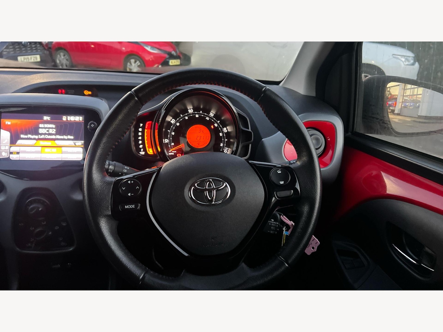 Used Toyota AYGO 2020 for sale - 76657334: Photo 10