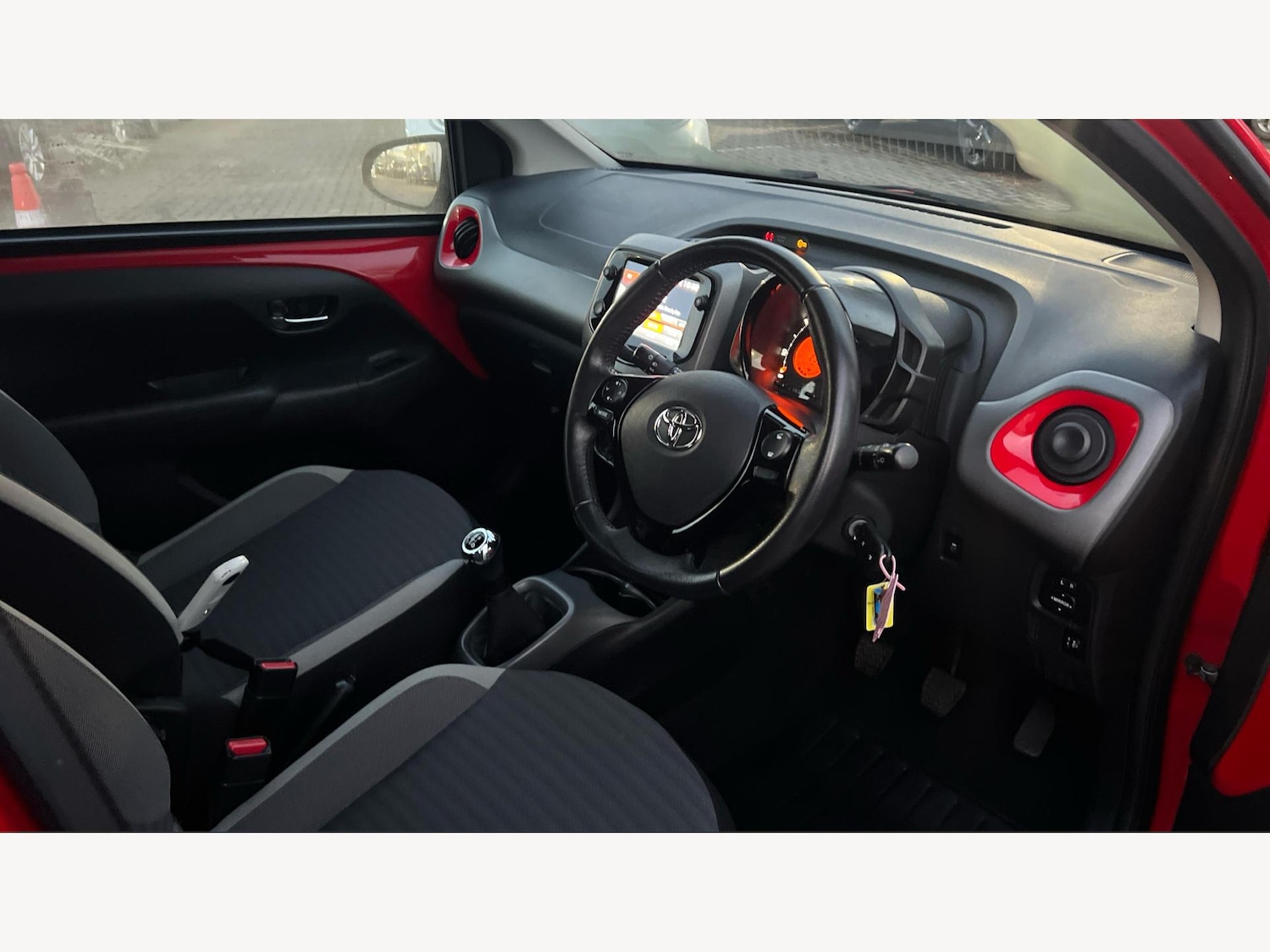Used Toyota AYGO 2020 for sale - 76657334: Photo 13