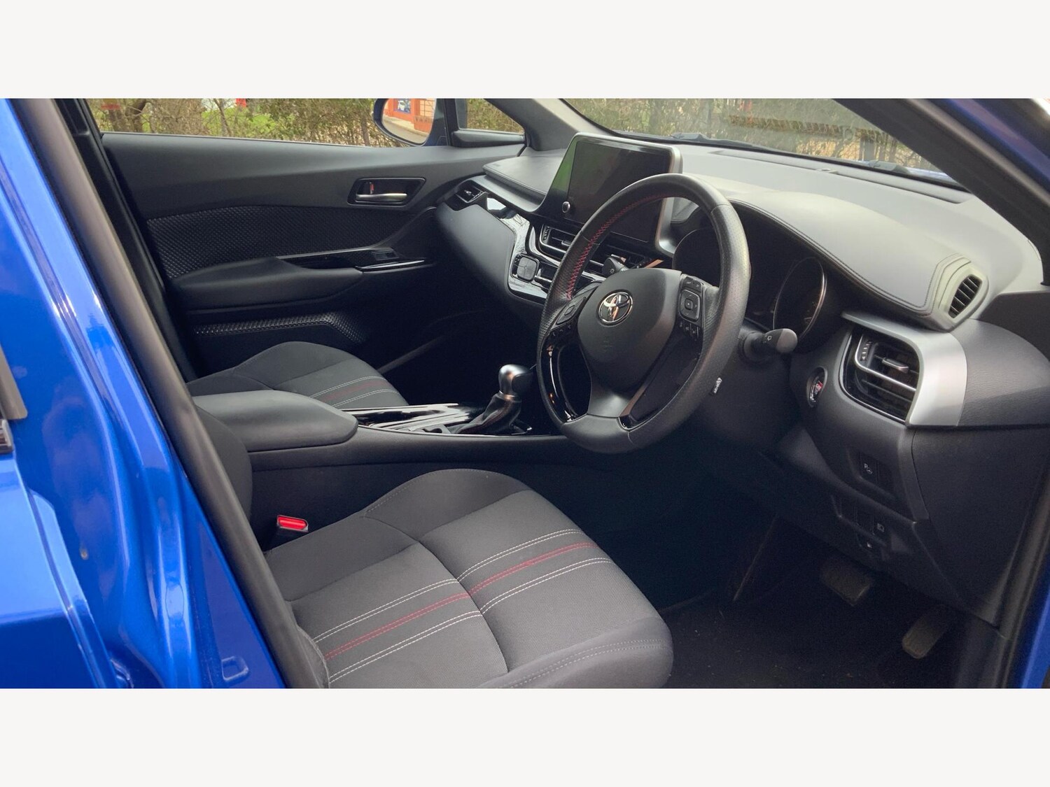 Used Toyota C-HR for sale - 77599124: Photo 13