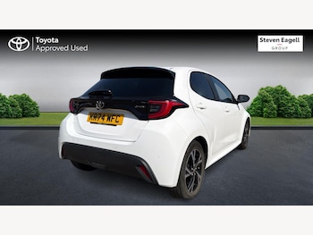 Used Toyota Yaris 2024 for sale - 79303887: Photo