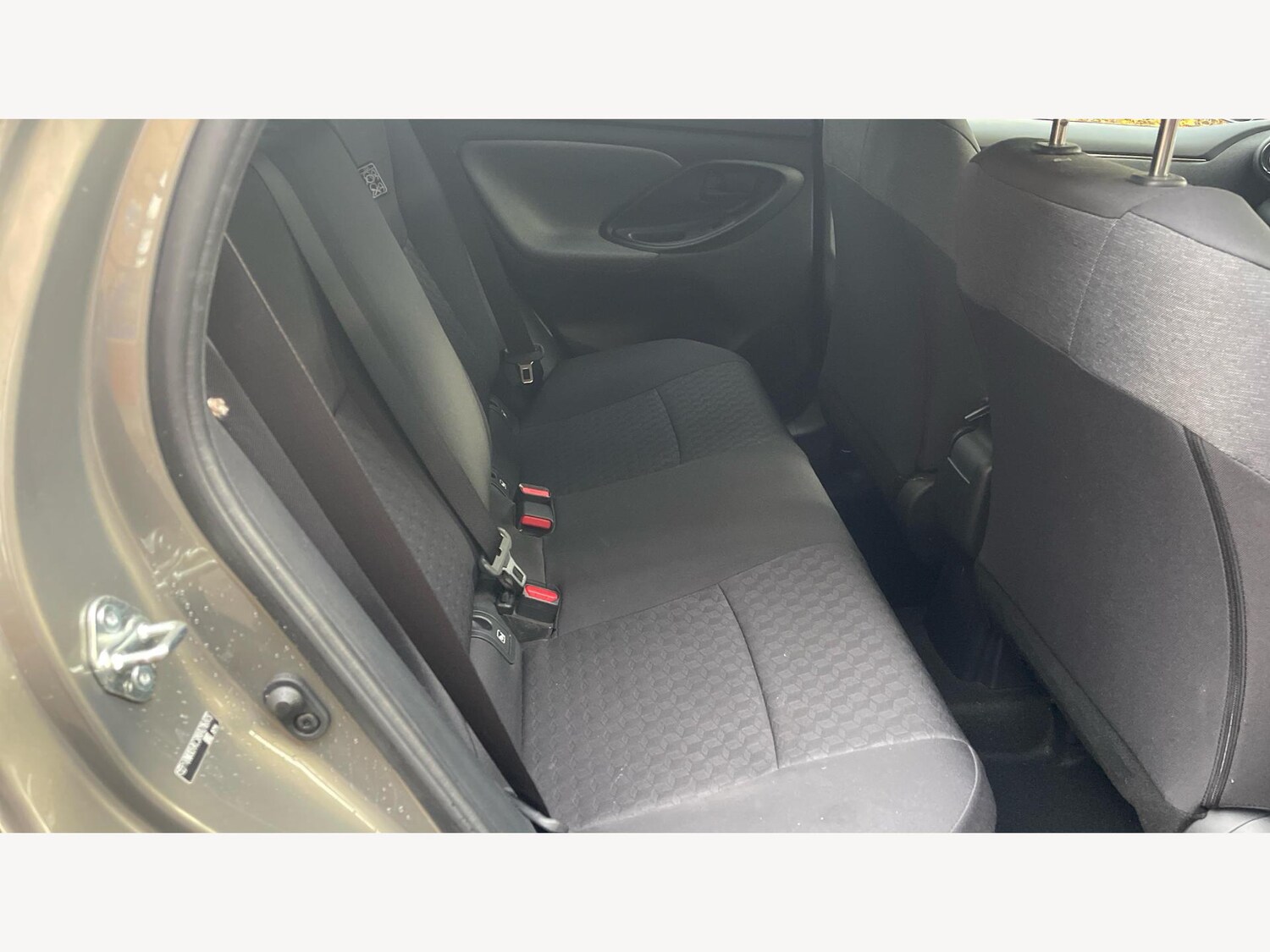 Used Toyota Yaris 2022 for sale - 76499967: Photo 14