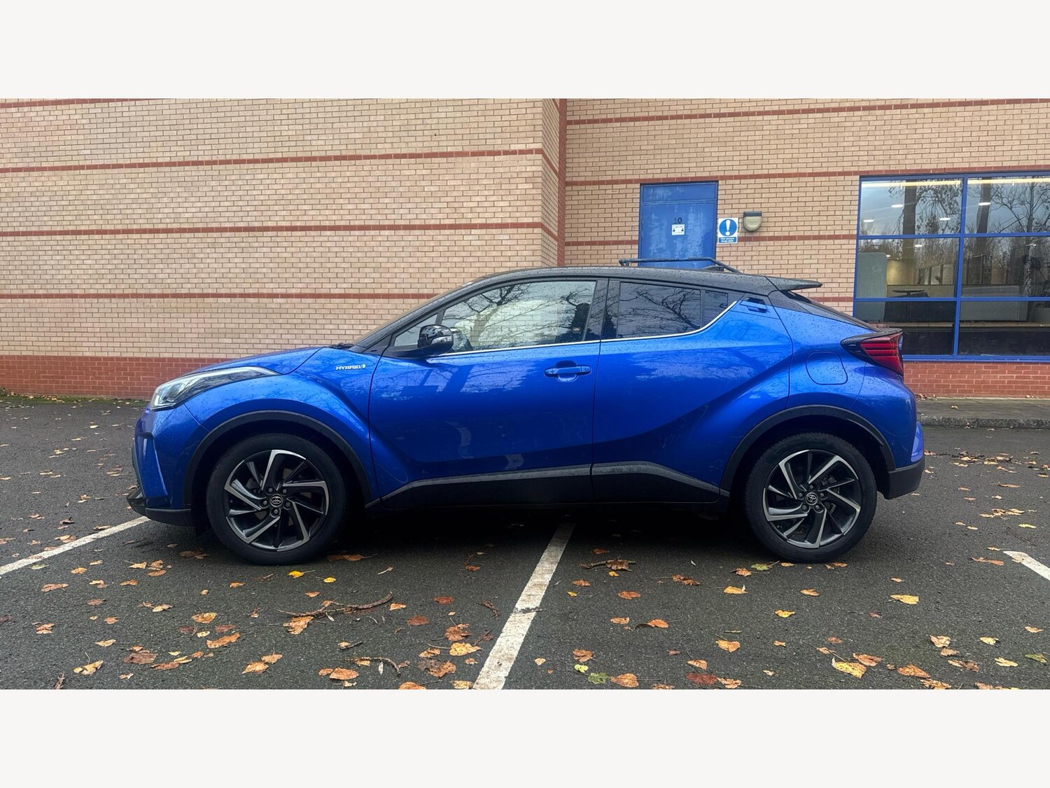 Used Toyota C-HR 2021 for sale - 76644864: Photo 19