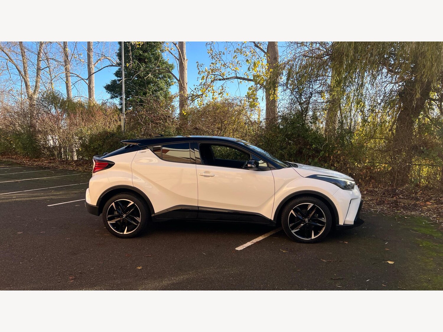 Used Toyota C-HR 2023 for sale - 76832449: Photo 18