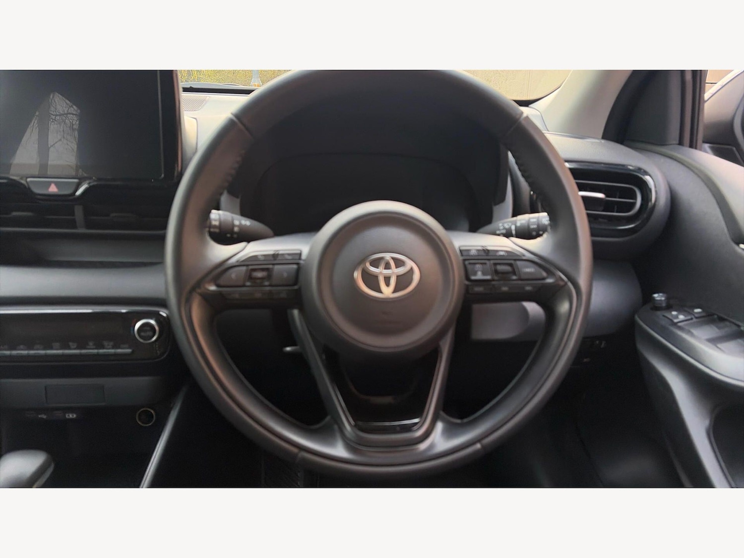Used Toyota Yaris 2025 for sale - 78086296: Photo 10