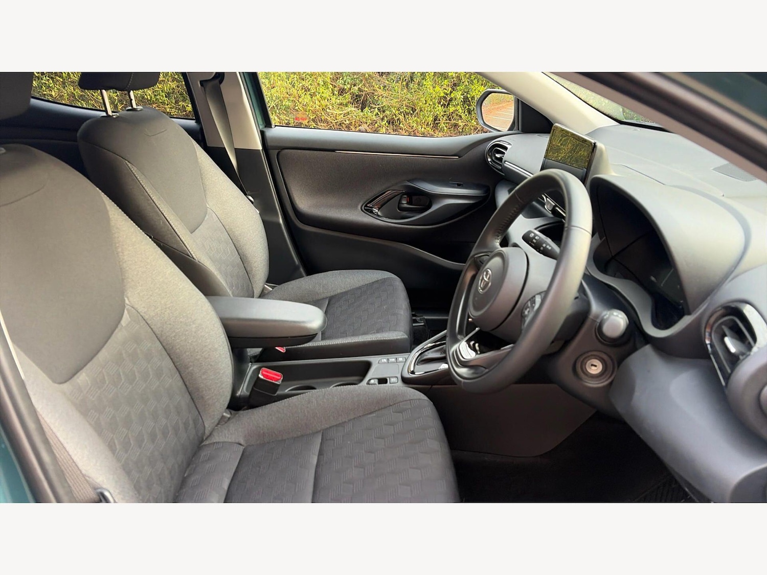 Used Toyota Yaris 2025 for sale - 78086296: Photo 13