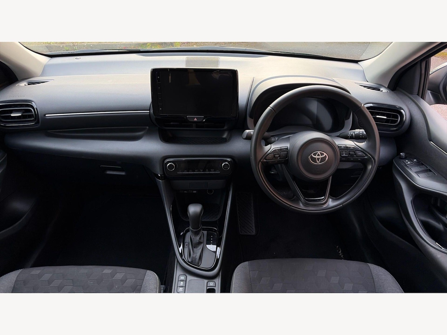 Used Toyota Yaris 2025 for sale - 78086296: Photo 7