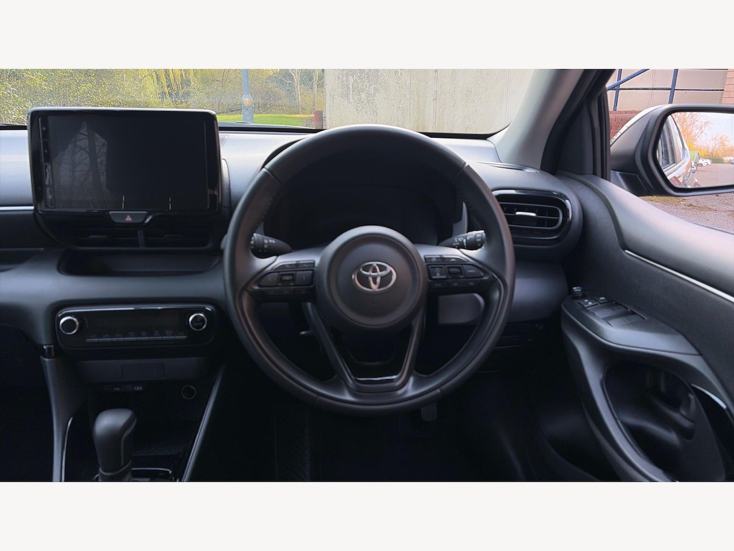 Used Toyota Yaris 2025 for sale - 78086296: Photo 8
