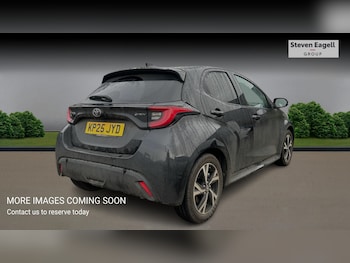 Used Toyota Yaris 2025 for sale - 77637836: Photo